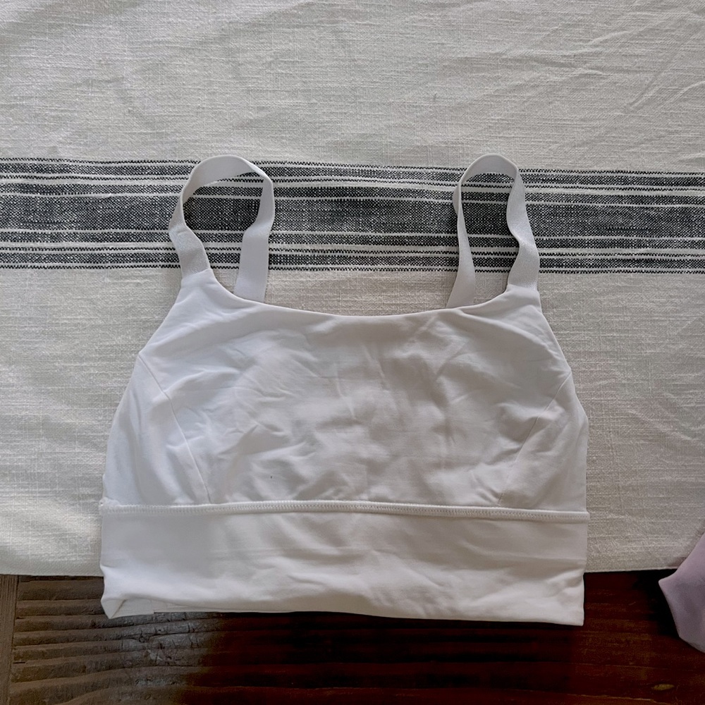 Lulu lemon sports bra